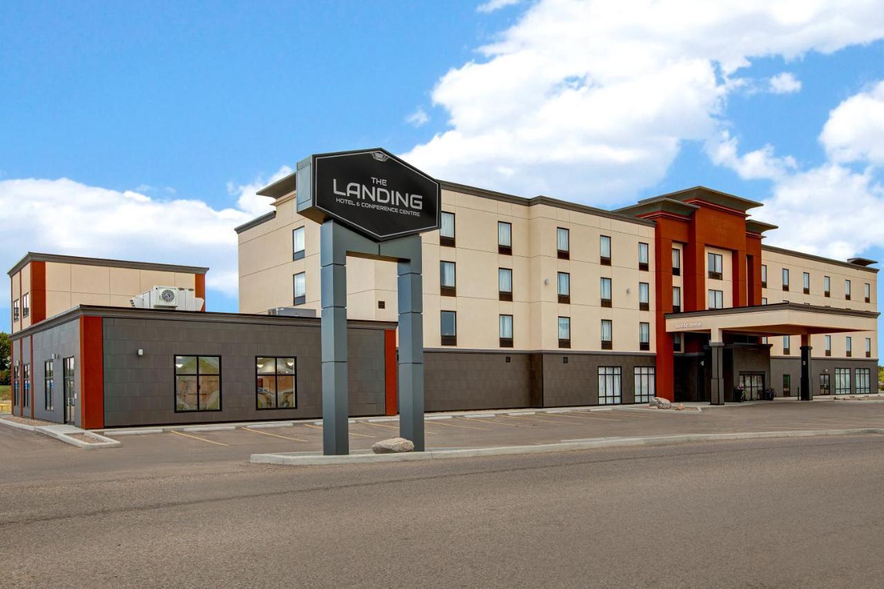 The Landing Hotel & Conference Centre St. Paul ภายนอก รูปภาพ