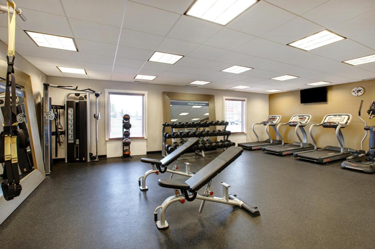 The Landing Hotel & Conference Centre St. Paul ภายนอก รูปภาพ